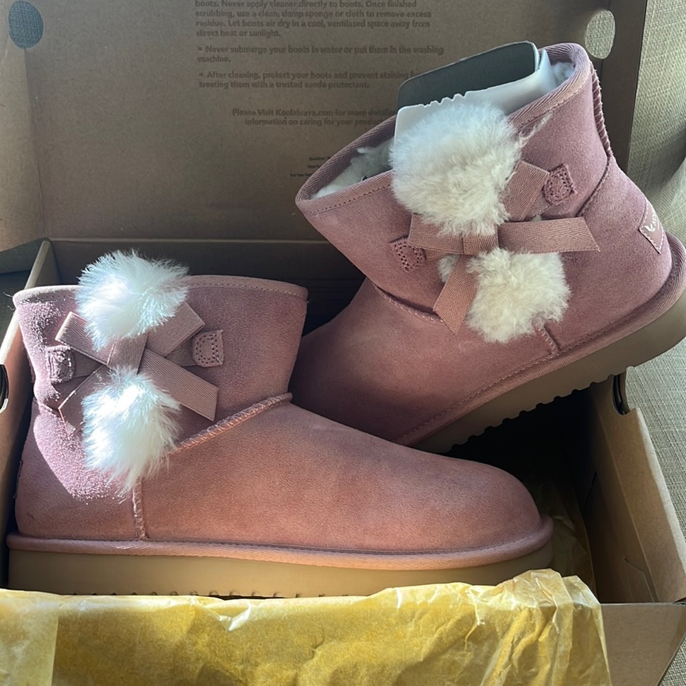 KOOLABURRA UGG BOOTS